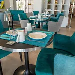 Princess Et Richmond Hotel 4*