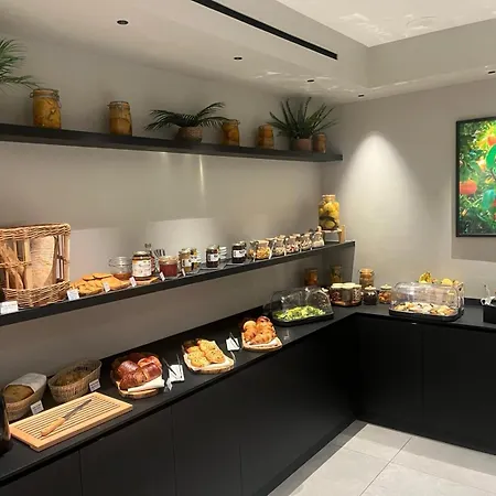 프린센스 에 리치몬드 4*