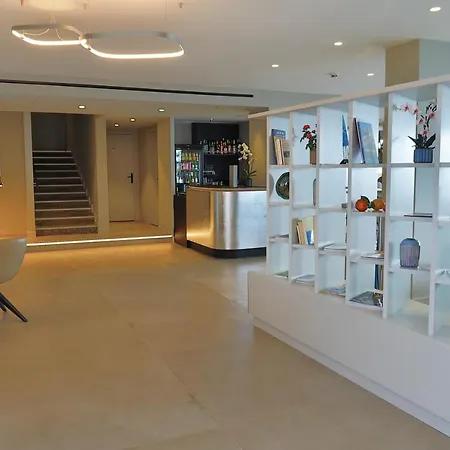 Princess Et Richmond Hotel 4*