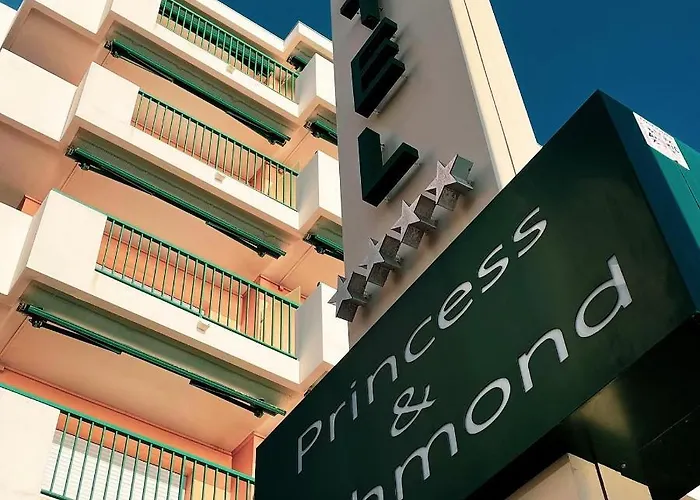 Princess Et Richmond מנטון