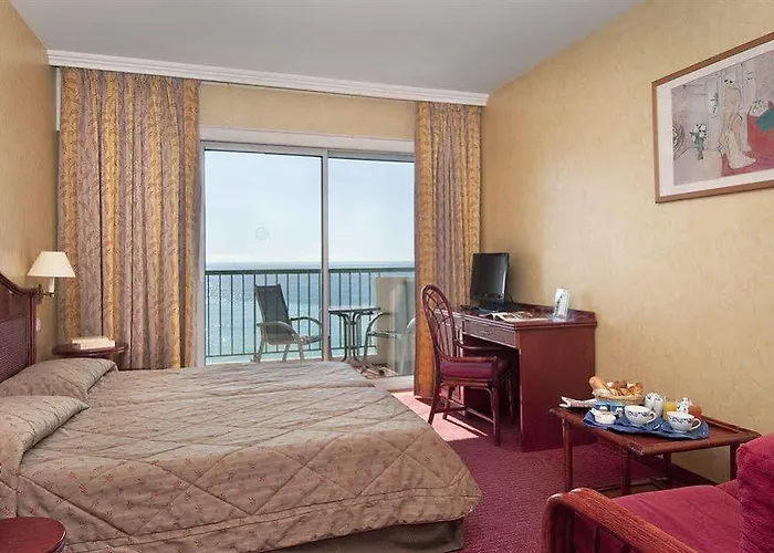 Princess Et Richmond מנטון